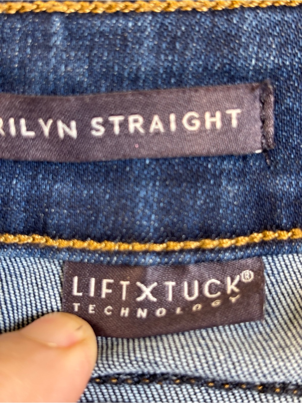 NYDJ Marilyn Straight Jeans Size 4 Quinn Blue Lift Tuck Stretch Denim EUC - Picture 5 of 11